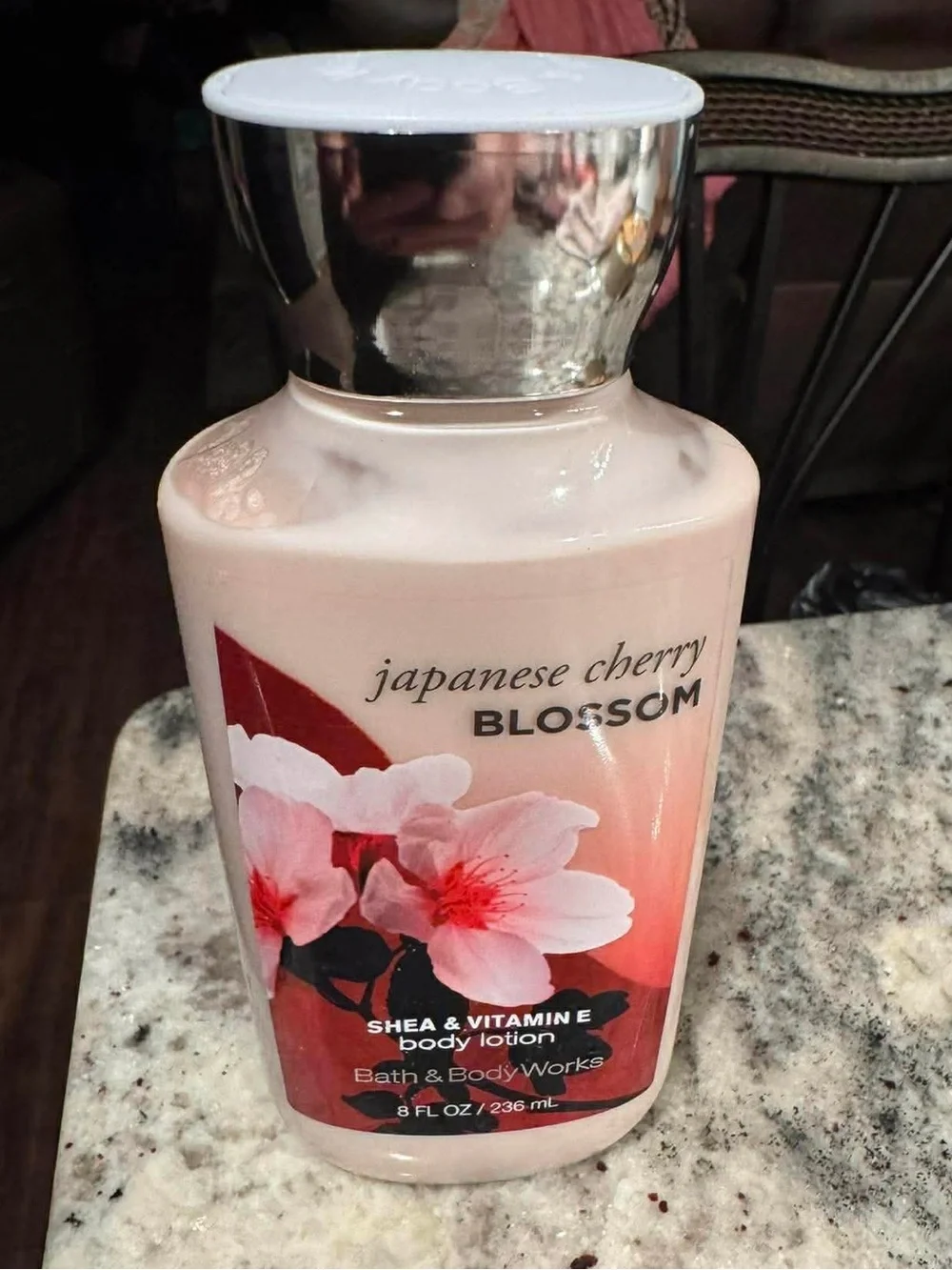 Bath & Body Works Japanese Cherry Blossom Body Lotion - Pink